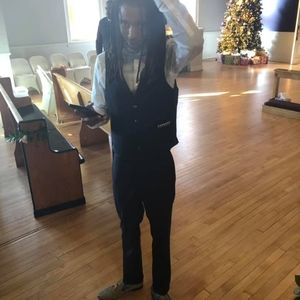 Meet your Posher, Quis